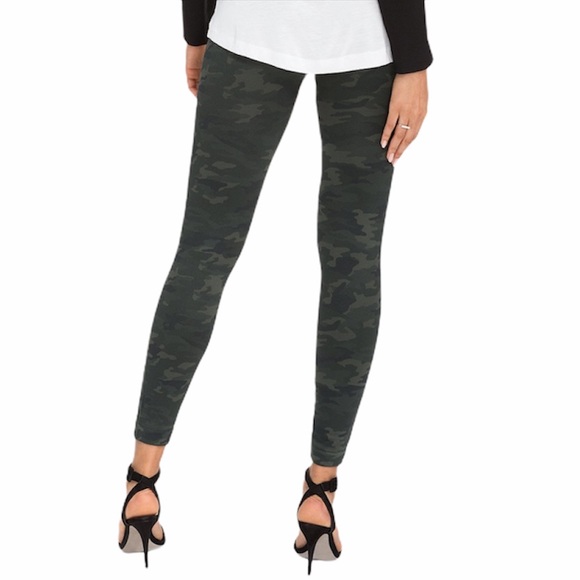 Spanx Seamless Green Camo Leggings M - Picture 8 of 10